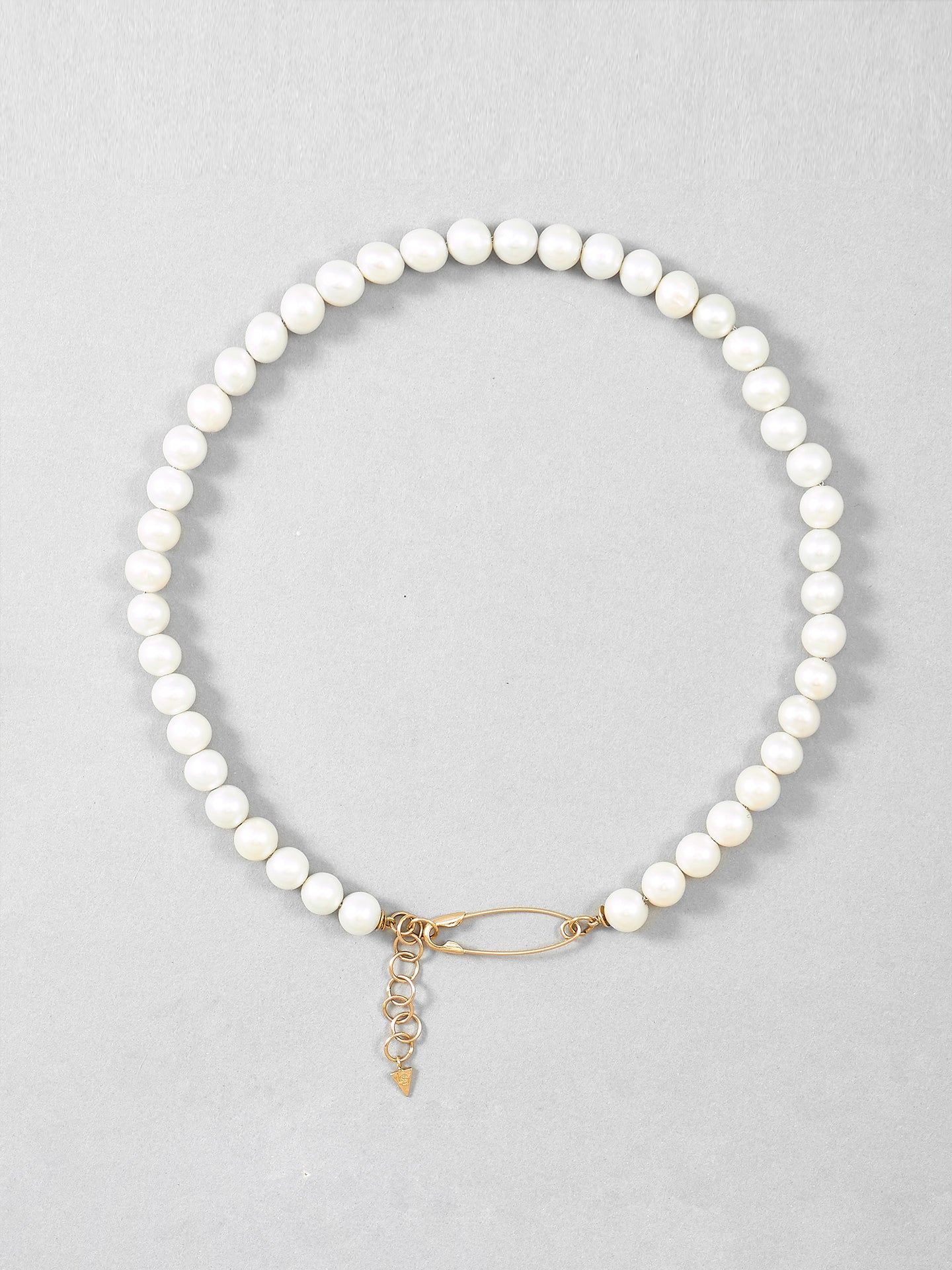 Lock and freshwater pearl necklace – Shop Journal Vintage